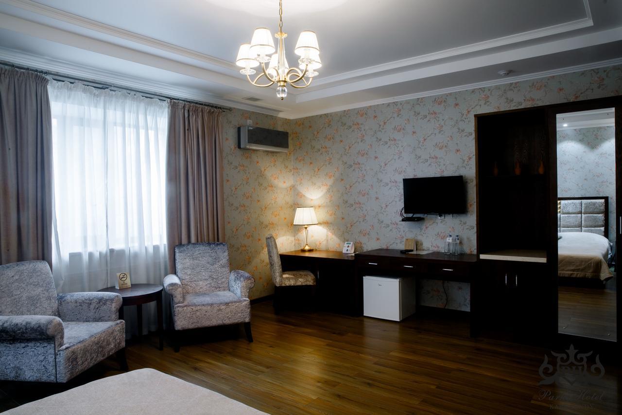 Park Hotel Karaganda Luaran gambar